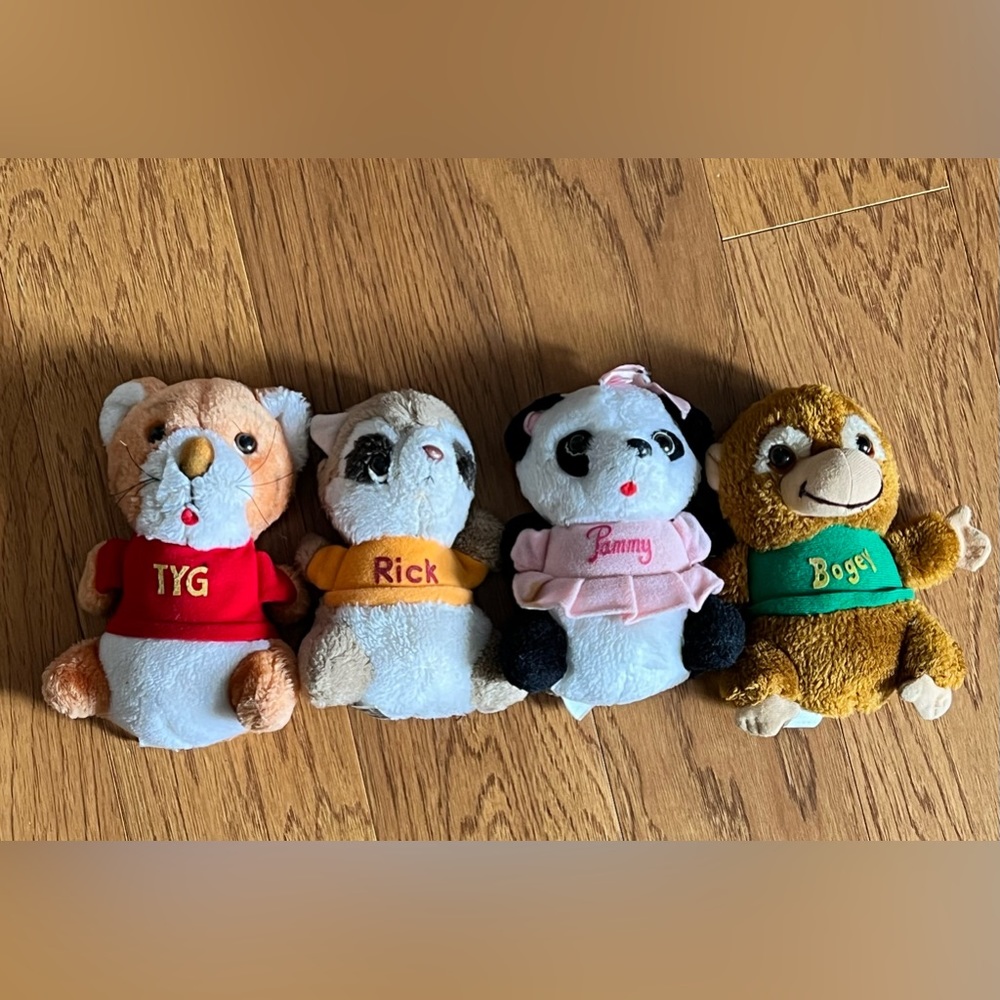 Vintage Shirt Tales lot of 4 stuffed animals. 1981 Hallmark